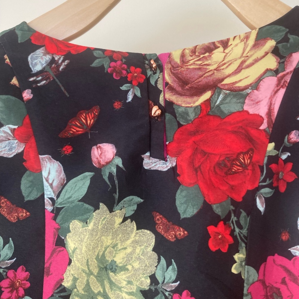 Ted Baker dress - Picture 4 of 9